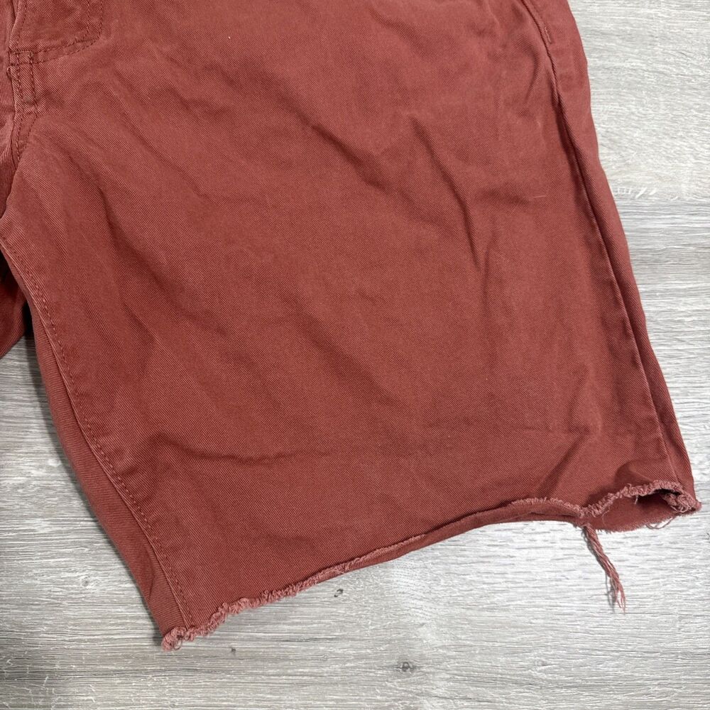 Old Navy Shorts Men’s 36 Red Rust Cotton Cut Off Raw Hem 5 Pocket - Picture 5 of 12